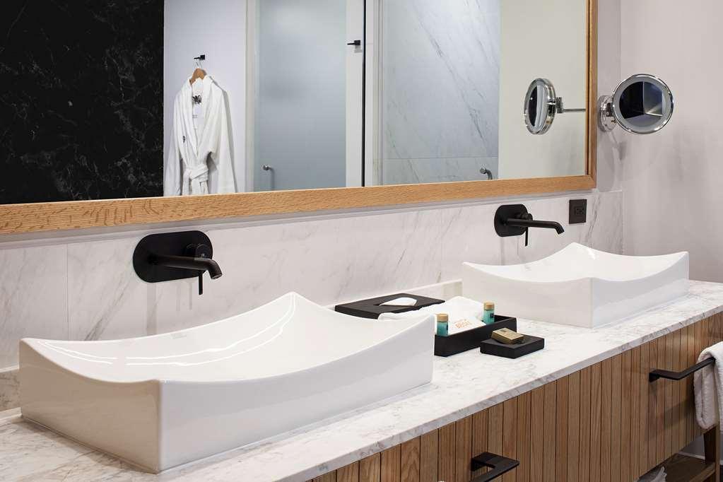 Galeria Plaza Monterrey Ξενοδοχείο Εξωτερικό φωτογραφία Bathroom